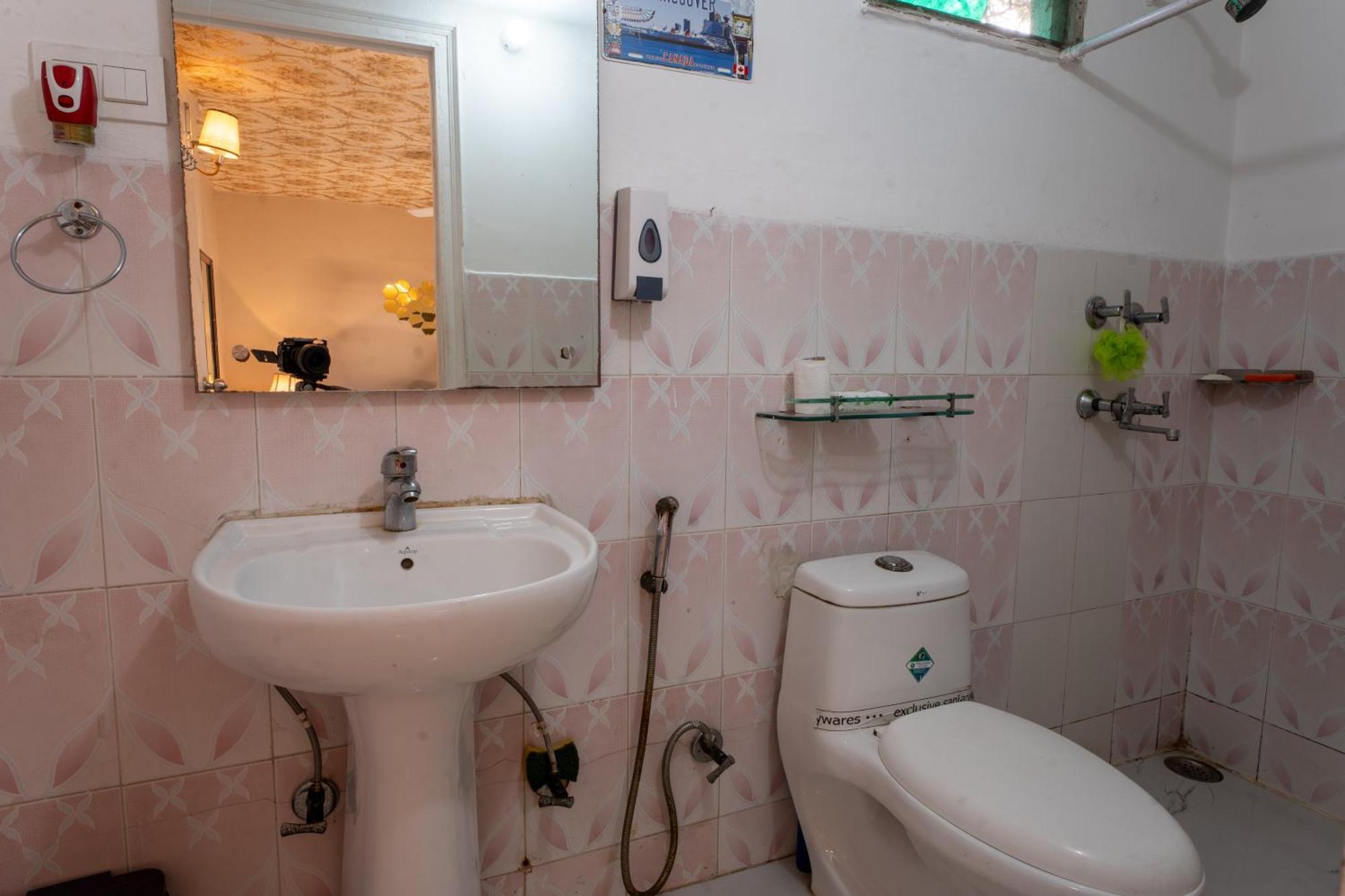 Mystique Abode Apartment นิวเดลี ภายนอก รูปภาพ